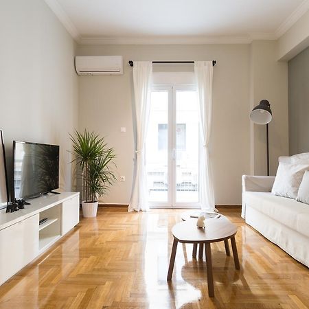 Sleek Flat In Central Syntagma By Upstreet Atenas Exterior foto